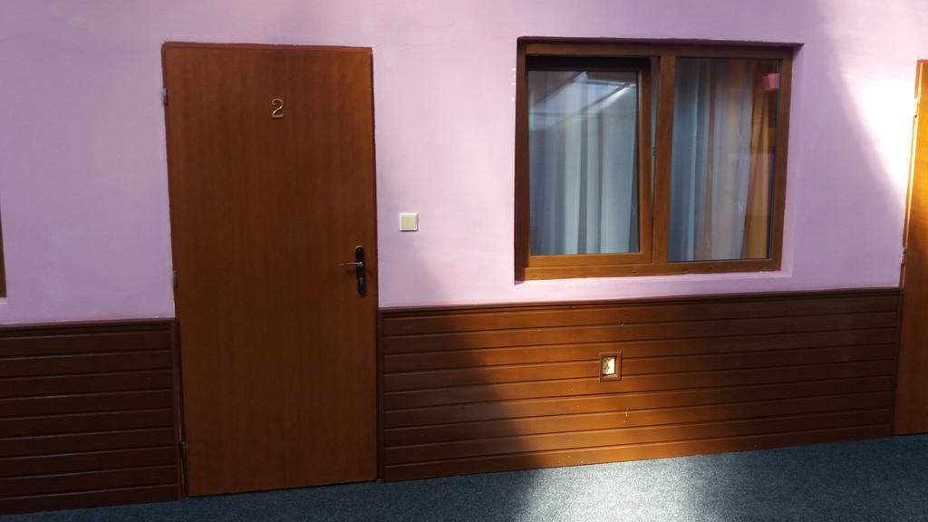 Retro Vrbovec Exterior foto