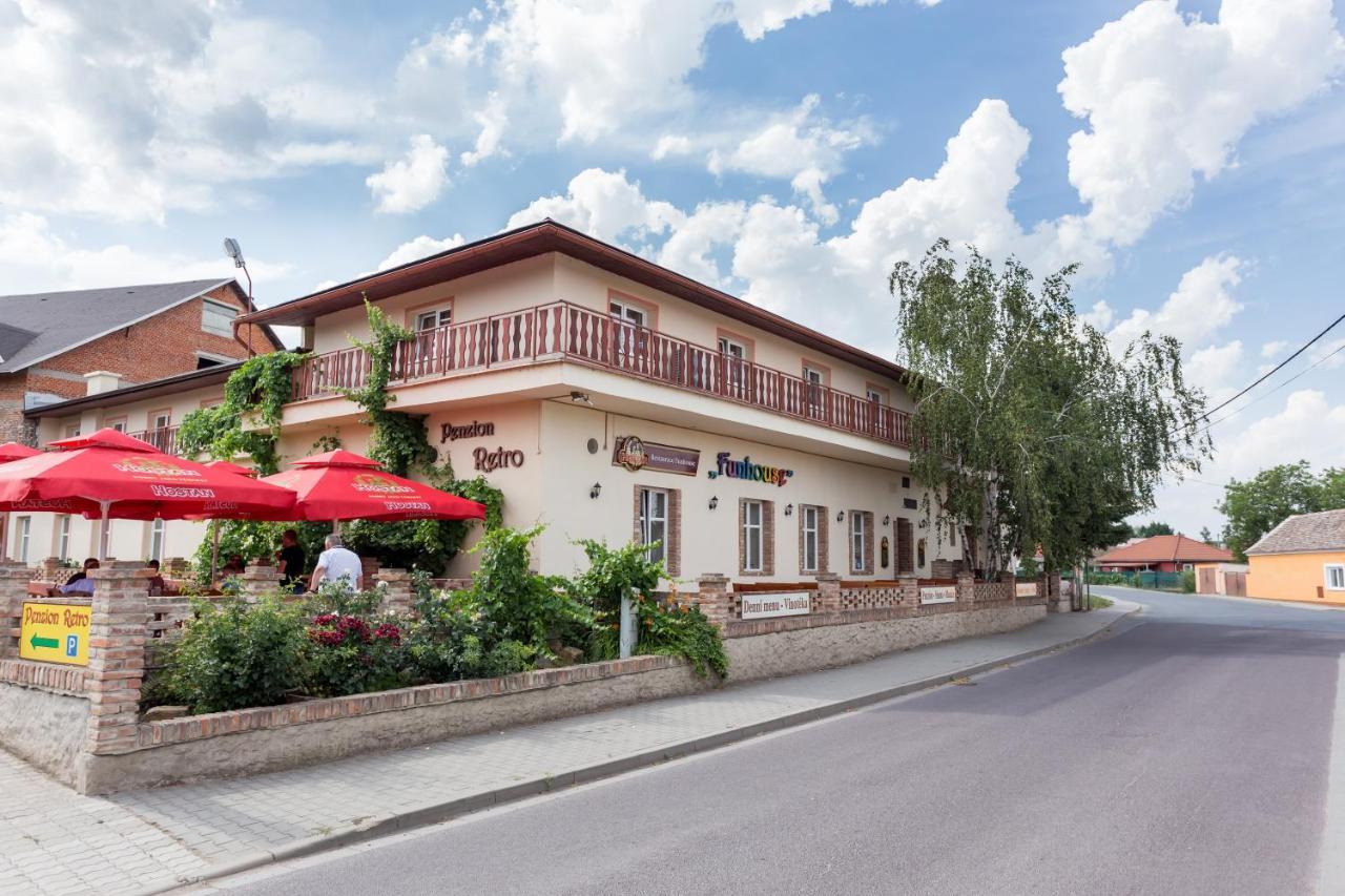 Retro Vrbovec Exterior foto