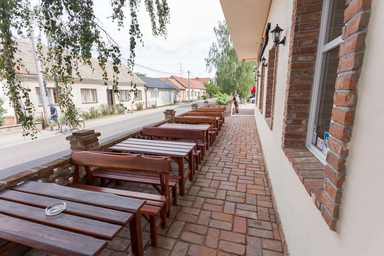 Retro Vrbovec Exterior foto